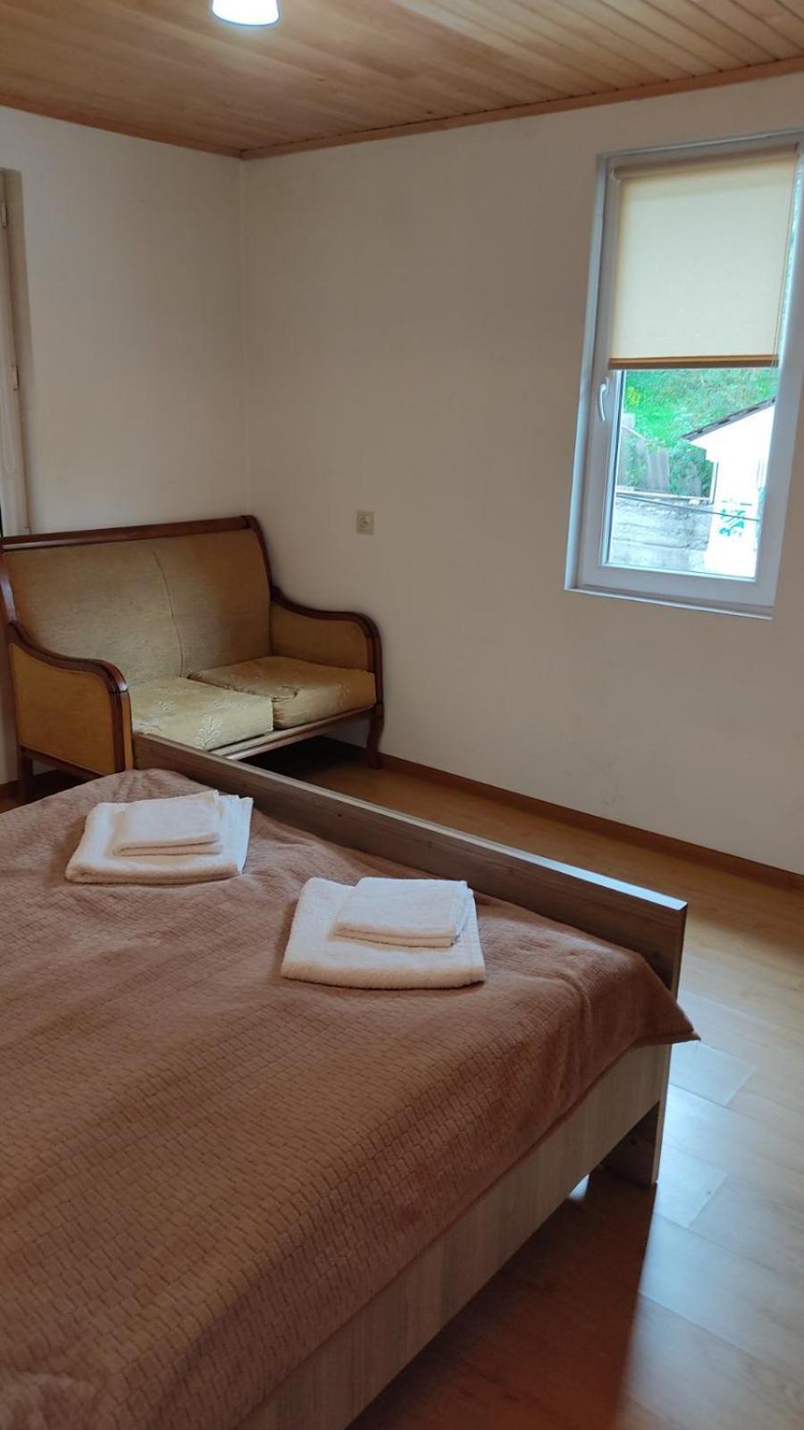 Guesthouse Mabu - 4 Newly Built Rooms In The Heart Of Mestia Ngoại thất bức ảnh