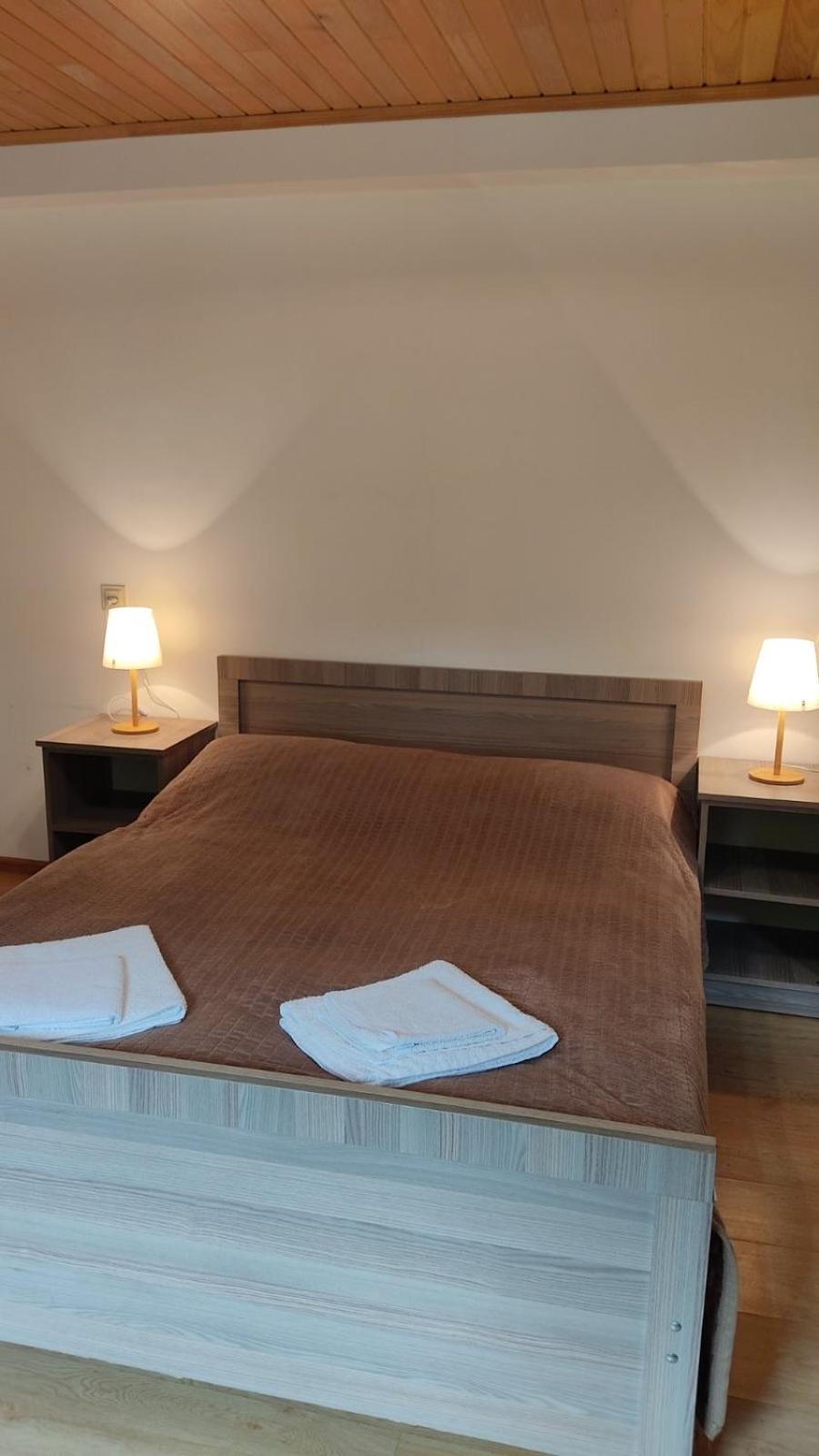 Guesthouse Mabu - 4 Newly Built Rooms In The Heart Of Mestia Ngoại thất bức ảnh